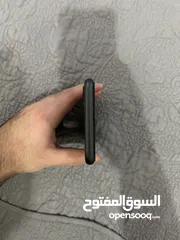  5 Iphone 11 black