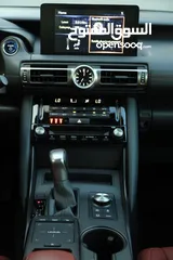  10 Lexus is 300 h  All Wheel Drive موديل   2022 قاطعه مسافه 15 الف وارد المركزية