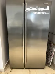  1 Side by side American fridge/freezer