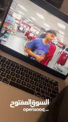  4 MacBook 2018 بحالة الوكالة