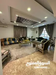  3 5 Bedrooms Villa for Sale in Al Khoud REF:929R