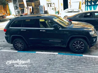  4 جيب جراند شيروكي 2016