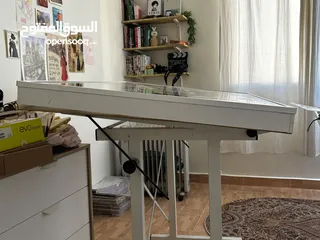  4 مرسم هندسي مع اضائه لطلاب الهندسة و التصميم حجم a0 شفاف و