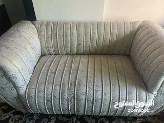  2 كنب غرفة جلوس 7 مقاعد مكون من 4 قطع جديد