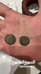  3 عملتين قديمات المعنيين