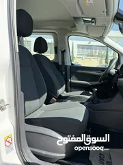  6 فولكس فاجن كادي ترخيص 2022 محرك 2000 ديزل  جير عادي