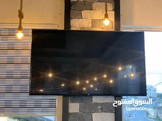  7 كوفي شوب للايجار