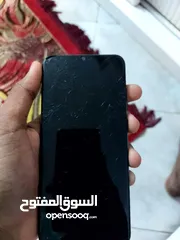  3 سامسونج جلاكسي a04e بأفضل حالة ممكنه للبيع.