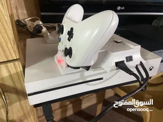  1 Xbox 1s  اكسبوكس ون s