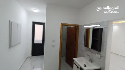  18 شقه للايجار الشهري 180 متر في دورا  1250 شهري