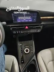  10 كيا نيرو 2022