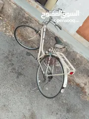  2 بسكليت 27 نصيف بريكات غيارات  كله ميه ميه