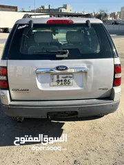  7 Ford Explorer 2006