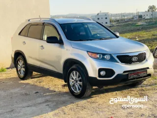  3 كيا سورينتو 2012 ب الرخصه