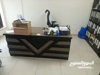  27 مكتب قياس 160*80 مع جانبيه وطاولة وسط خشب لامينت مستورد بسعر المصنع تفصيل جميع الموديلات جميع المقاس