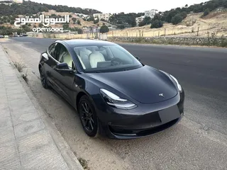  1 Tesla Model 3 long range - doul motor 2019