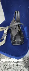  13 شنطة جلد طبيعي ( salvatore ferragamo calfskin thestudiocagebagsella) صناعة ايطالية
