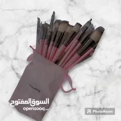  2 فرش مكياج جديد