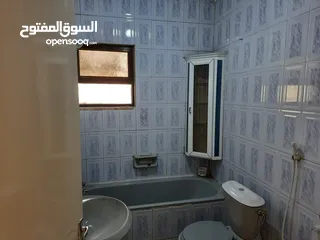  8 شقة مميزه للبيع