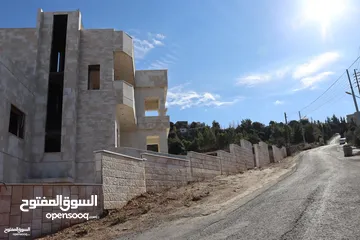  4 ارض للبيع ماحص مساحة 500 م عالية مطلة بالقرب من بدر الجديده تبعد عن دوار ام الاسود 3 دقائق