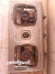  1 غاز عدد 2 بسعر 10 دنانير الاثنين يعمل  وبحاجة لتنظيف