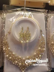  4 شروة بسعر حرق شروة إكسسوارات نسائية شروة بضاعة محل مكسور للبيع أطقم إكسسوارات نسائية