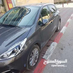  3 بيجو 208 2018