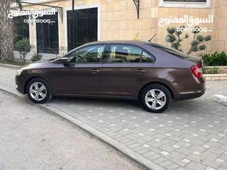  4 سكودا رابيد بنزين 1200