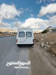  6 فان باص فورد اوتوسان.. واسع. ديزل