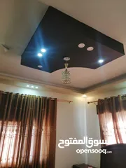  28 بيت لبيع ب المفرق