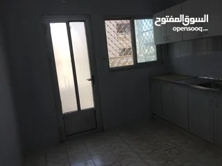  7 شقة للإيجار بمنطقة الأخضر