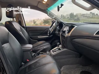 6 بك اب ميتسوبيشي 2022 بحال الوكاله مستخم اول كرت ابيض اربعه جيد لون اسود استخدام بسيط جدا
