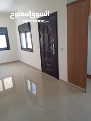  7 منزل شبه فيلا مساحته 150م طابق واحد مستقل حديث البناء قرب فلل الاندلسية طريق مادبا للايجارمن المالك