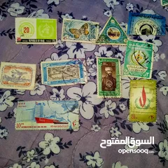  2 طوابع بريد قديمه  جدا للبيع المستعجل