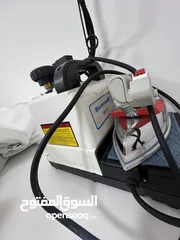  11 ماكينات خياطة للبيع و مكوى استخدام عدة مرات فقط شبه جديد