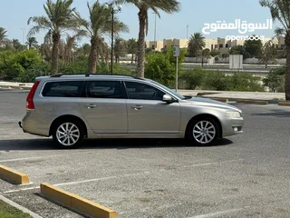  3 Volvo V70 / 2015 (Grey)