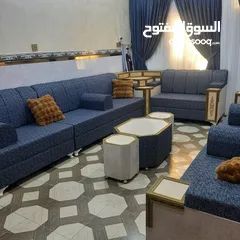  2 كعده عربيه او قنفات