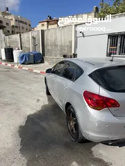  2 اوبل استرا ديزيل يد اولى 2000 تيربو 180حصان