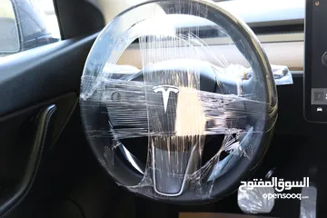  18 TESLA MODEL Y long range dual motor 2021