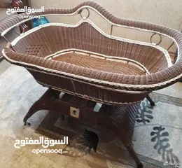  2 تحت هزاز للاطفال بحاله ممتازه