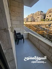  11 شقة مفروشة للإيجار – موقع حيوي ومريح في الحي الدبلوماسي