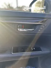  13 LEXUS ES300h