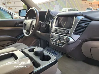  7 chevrolet Tahoe LS