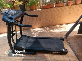  9 جهاز كهربائي مشي تردميل