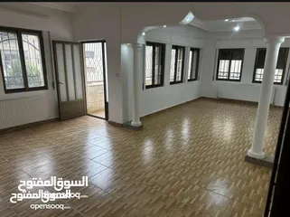  4 شقة في منطقة خلدا 200م