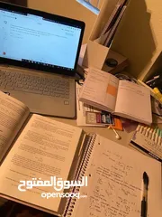  10 محاسب مالي وإداري