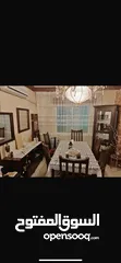  3 طقم كنب مع غرفة سفرة وغرفة نوم للبيع