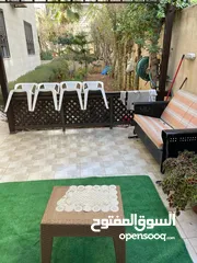 2 شقة أرضية مدخل مستقل وكراج خاص شميساني