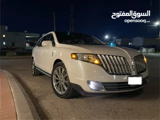  5 Lincoln MKT 3.5 ecoboost AWD special edition (sport utility  economic)