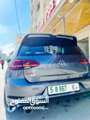  2 Volkswagen GTI Performance MK7.5